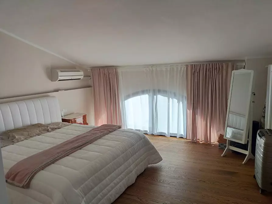 Immagine 15 di Terratetto in vendita  a San Giuliano Terme