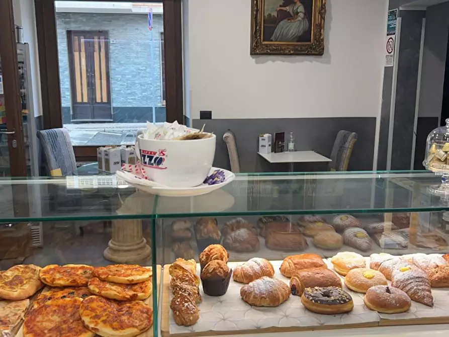 Immagine 9 di Bar / Ristorante in vendita  a San Maurizio Canavese