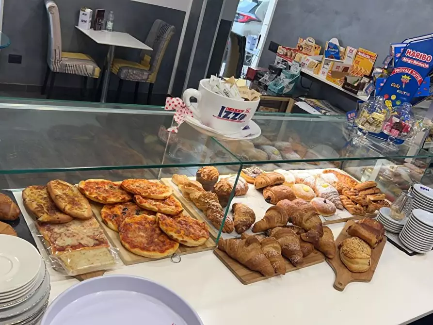 Immagine 11 di Bar / Ristorante in vendita  a San Maurizio Canavese