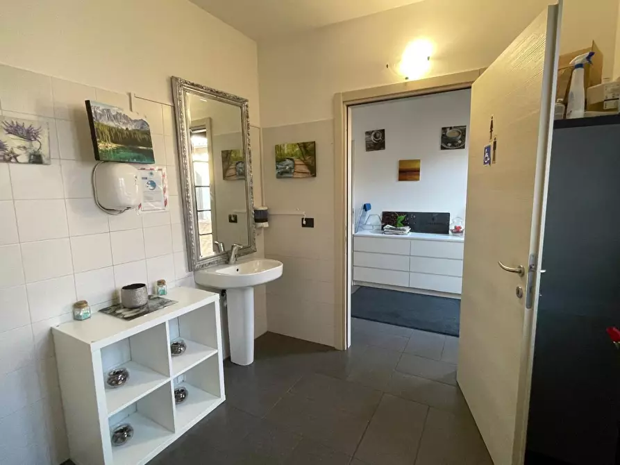 Immagine 4 di Bar / Ristorante in vendita  a San Maurizio Canavese