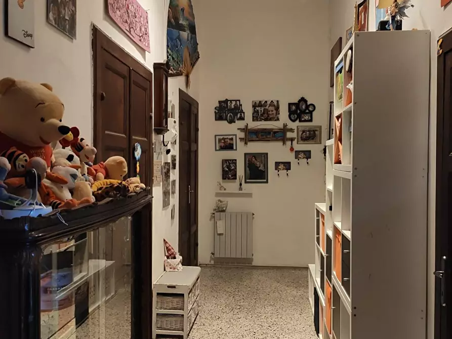 Immagine 2 di Appartamento in vendita  a Livorno