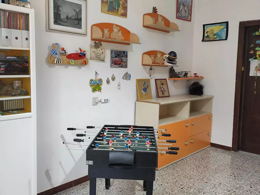 Immagine 4 di Appartamento in vendita  a Livorno