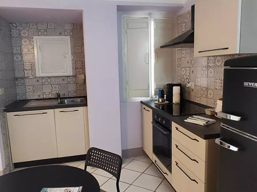 Immagine 27 di Appartamento in vendita  a Lucca