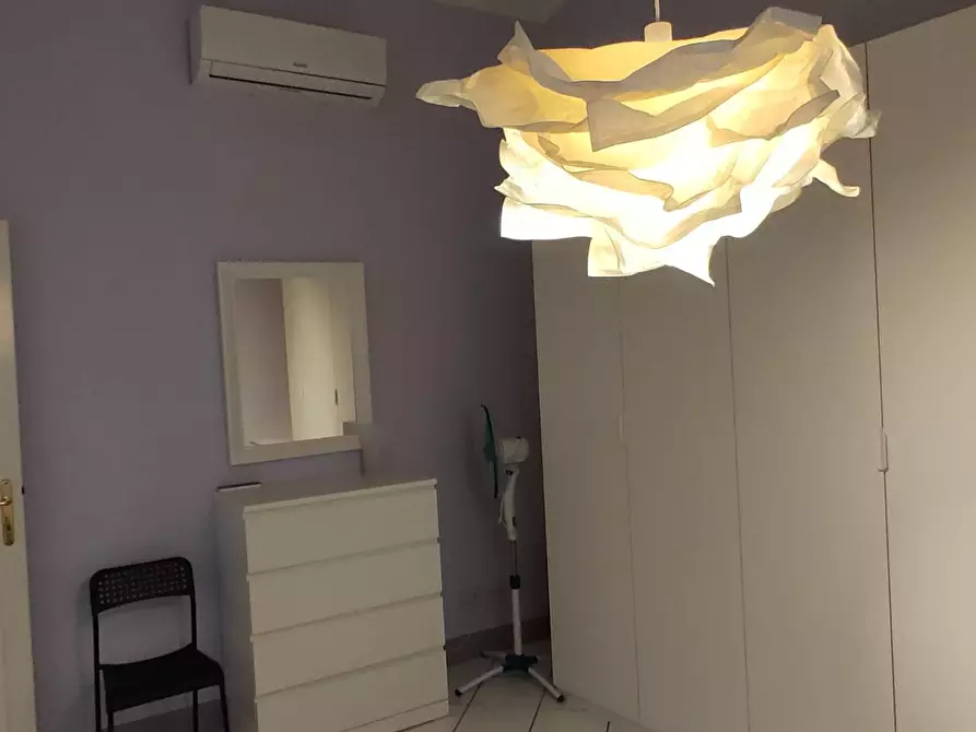 Immagine 21 di Appartamento in vendita  a Lucca