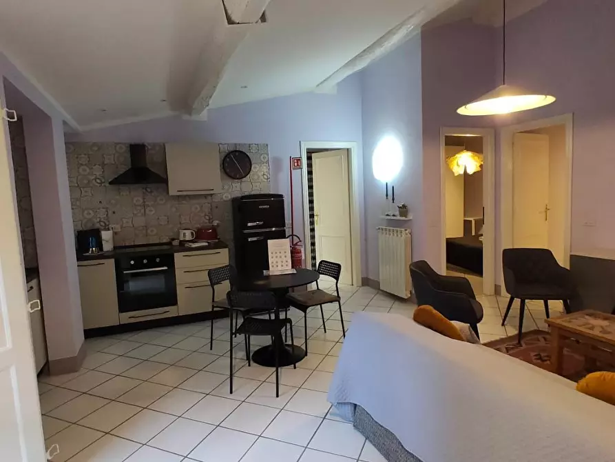 Immagine 14 di Appartamento in vendita  a Lucca