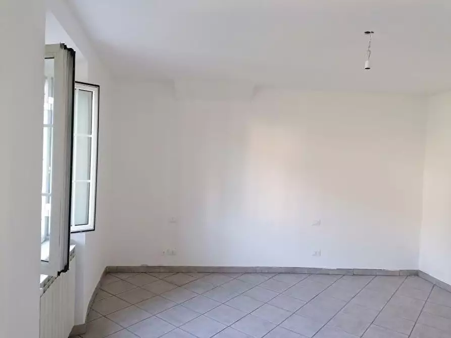 Immagine 8 di Appartamento in vendita  a Carrara