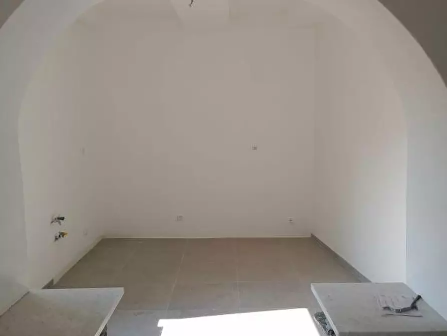 Immagine 7 di Appartamento in vendita  a Carrara