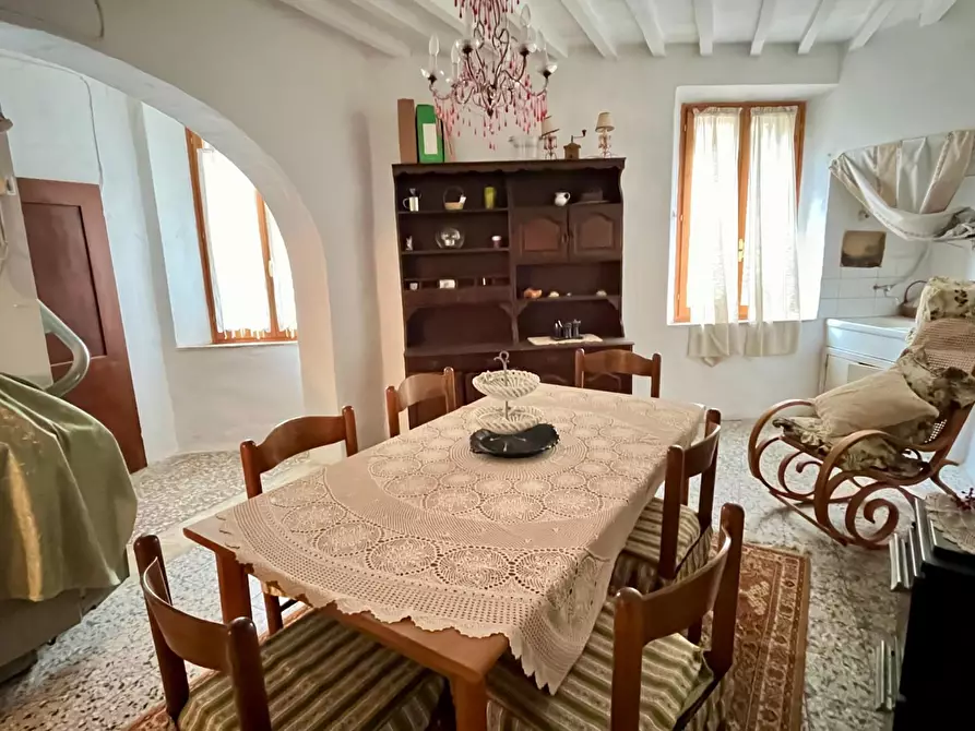 Immagine 15 di Appartamento in vendita  a Rapolano Terme