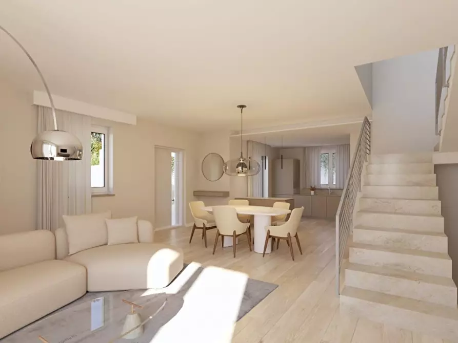 Immagine 1 di Villa in vendita  a Capraia E Limite