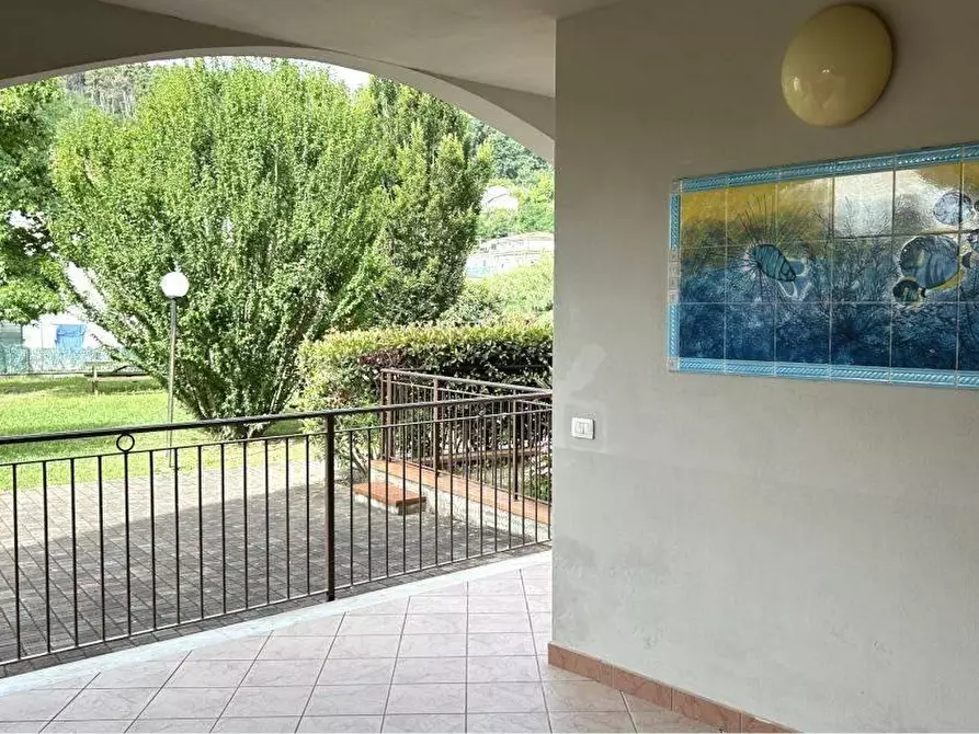 Immagine 12 di Appartamento in vendita  a Ameglia