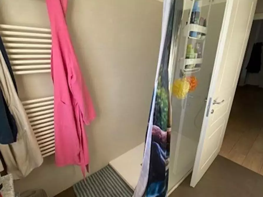 Immagine 23 di Appartamento in vendita  a Cascina