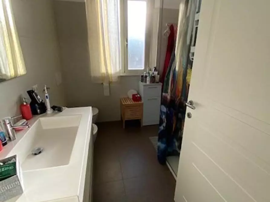 Immagine 22 di Appartamento in vendita  a Cascina