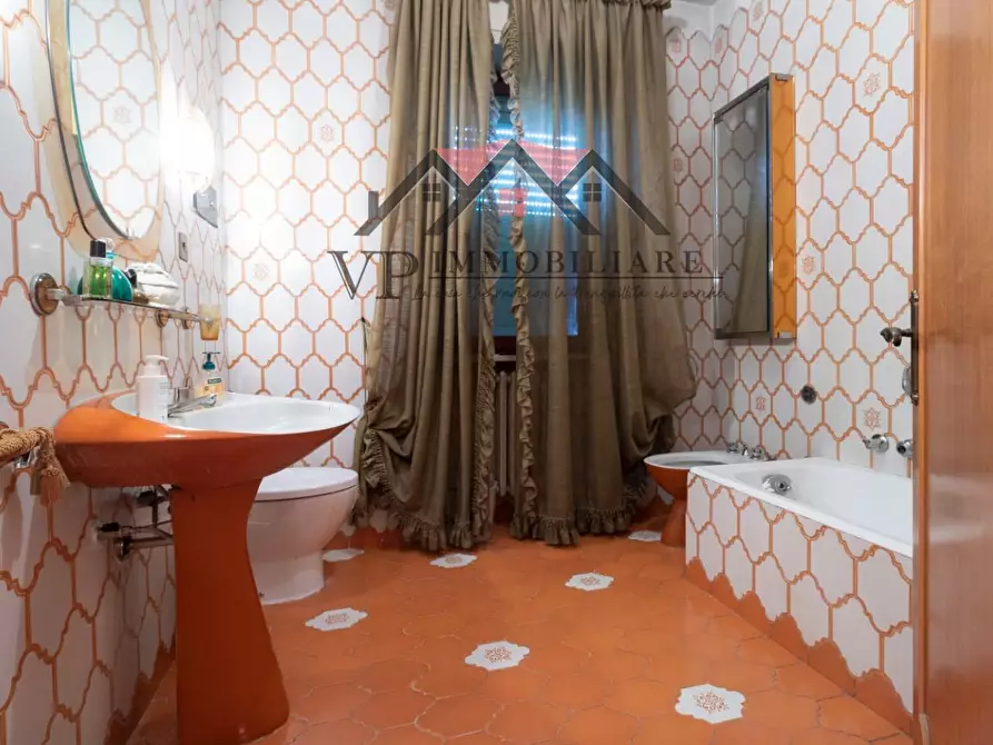 Immagine 9 di Mansarda in vendita  a Pomarance