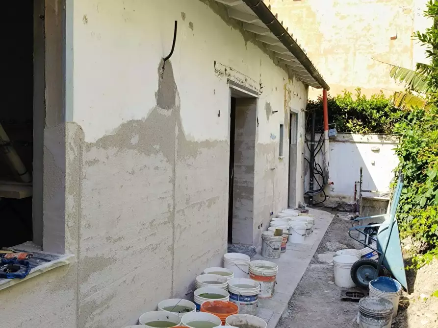 Immagine 13 di Terratetto in vendita  a Pisa