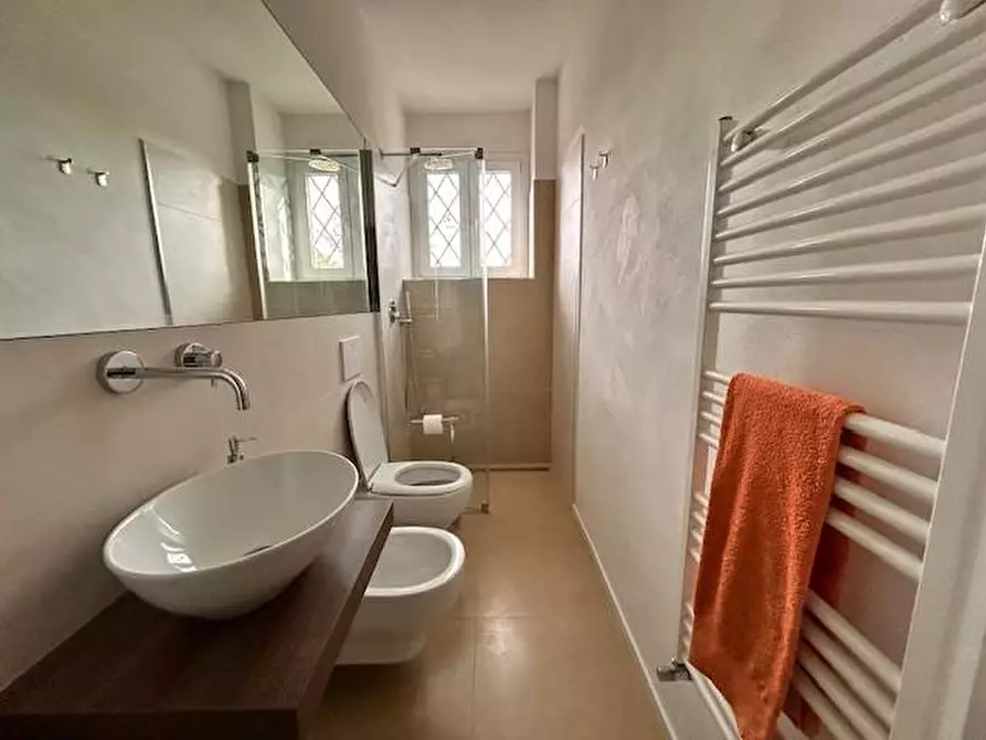 Immagine 8 di Villa in affitto  a Forte Dei Marmi