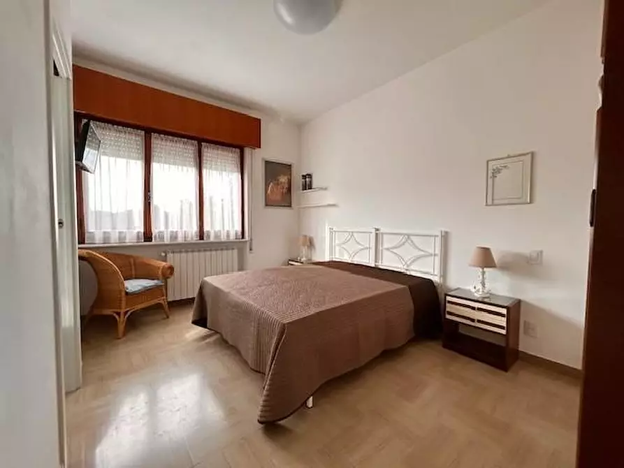 Immagine 13 di Villa in affitto  a Forte Dei Marmi