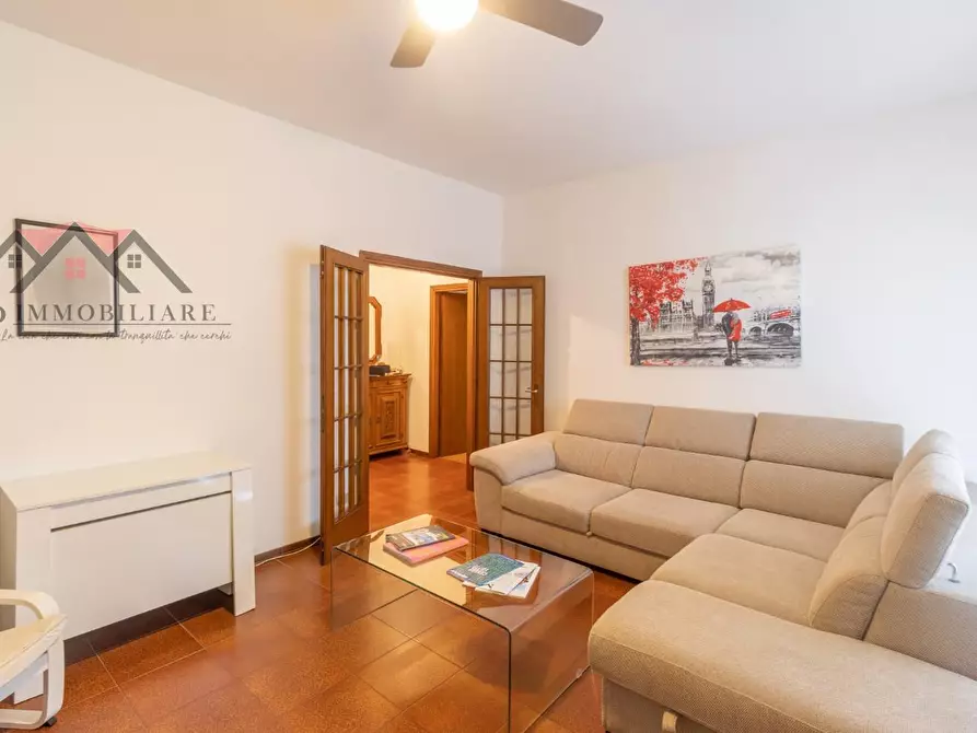 Immagine 2 di Appartamento in vendita  a Pomarance