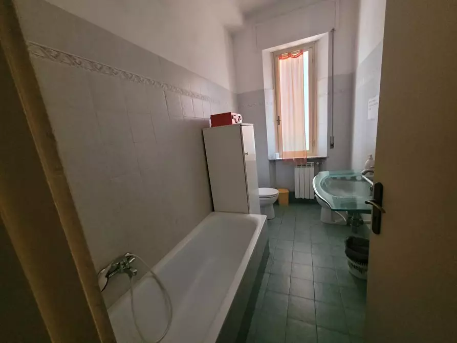 Immagine 5 di Villa in vendita  a Pisa