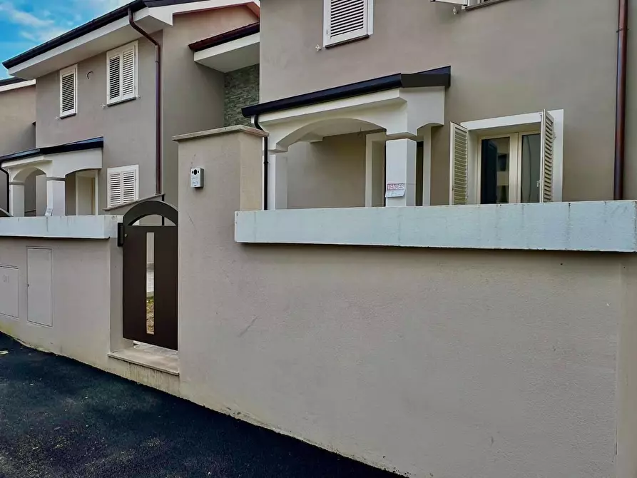 Immagine 9 di Villetta a schiera in vendita  a Fucecchio