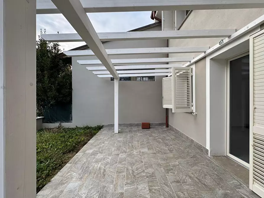 Immagine 11 di Villetta a schiera in vendita  a Fucecchio