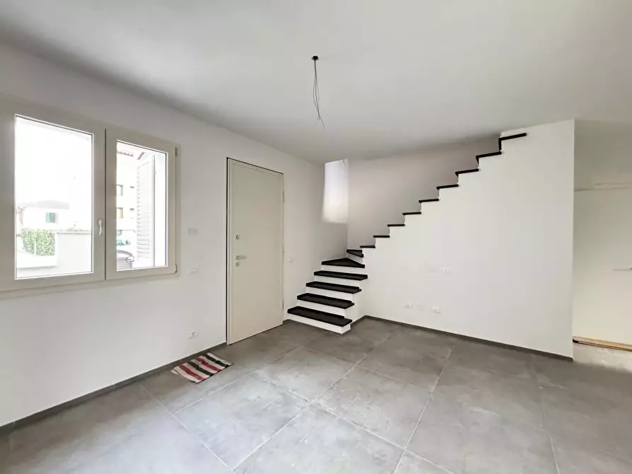 Immagine 15 di Villetta a schiera in vendita  a Fucecchio