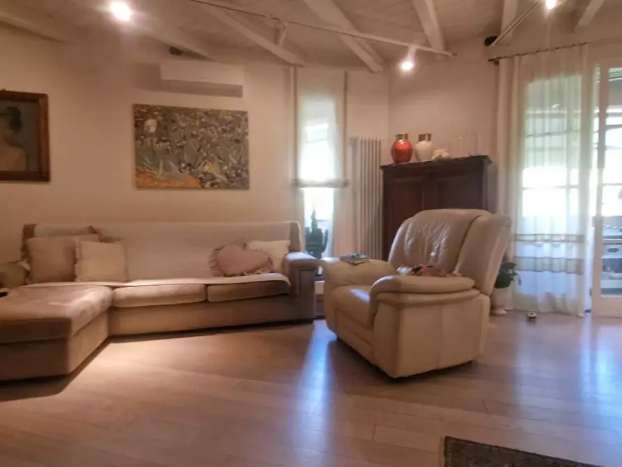 Immagine 10 di Appartamento in vendita  a Massarosa