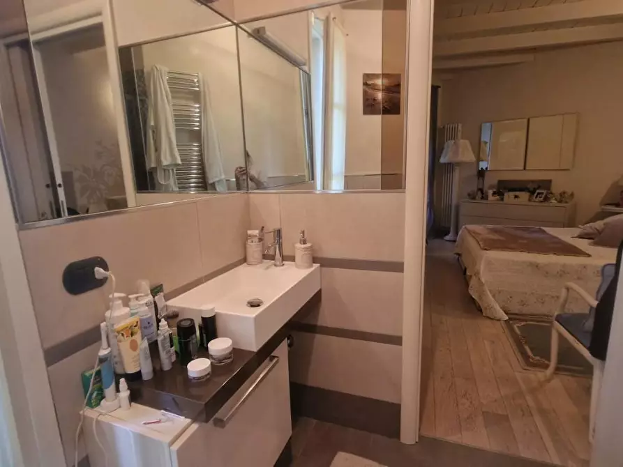 Immagine 27 di Appartamento in vendita  a Massarosa