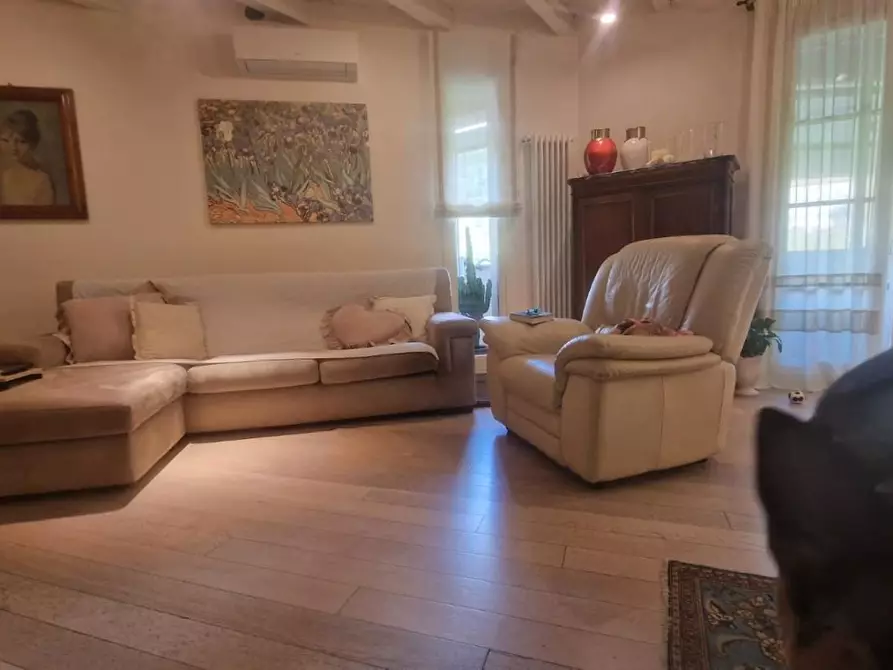 Immagine 8 di Appartamento in vendita  a Massarosa