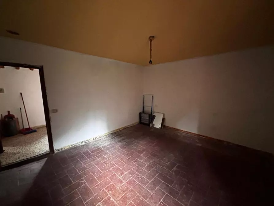 Immagine 19 di Appartamento in vendita  a Peccioli