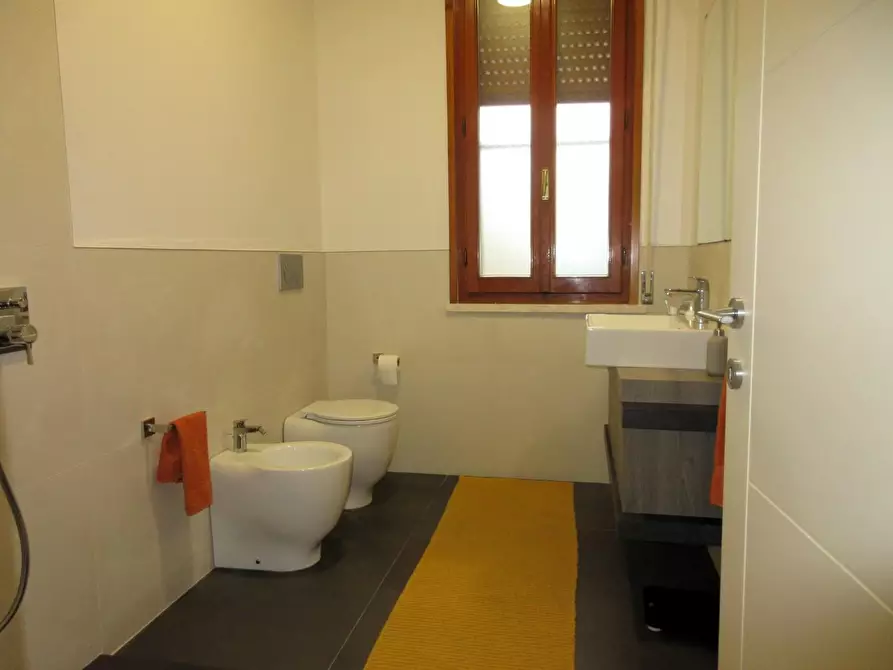 Immagine 12 di Appartamento in vendita  a Empoli