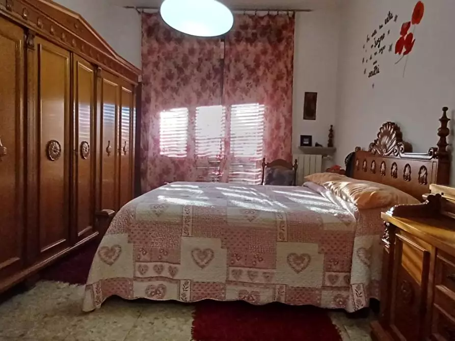 Immagine 9 di Appartamento in vendita  a Massa