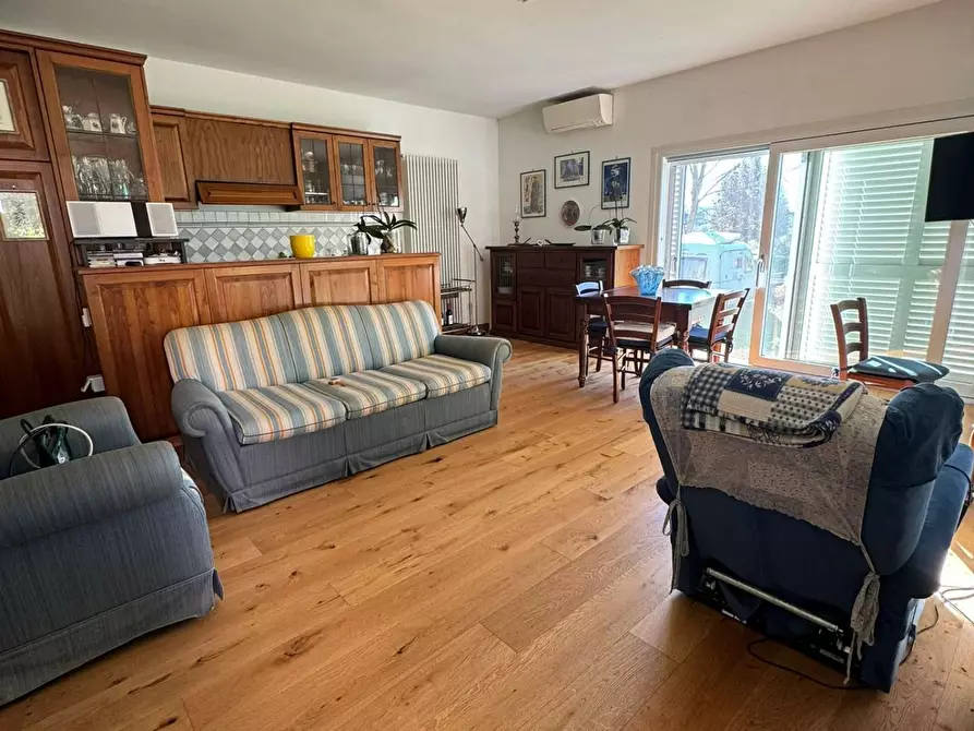 Immagine 56 di Casa indipendente in vendita  a Pontedera