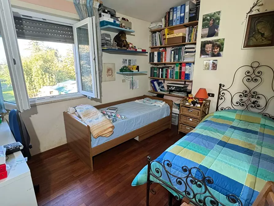 Immagine 34 di Casa indipendente in vendita  a Pontedera