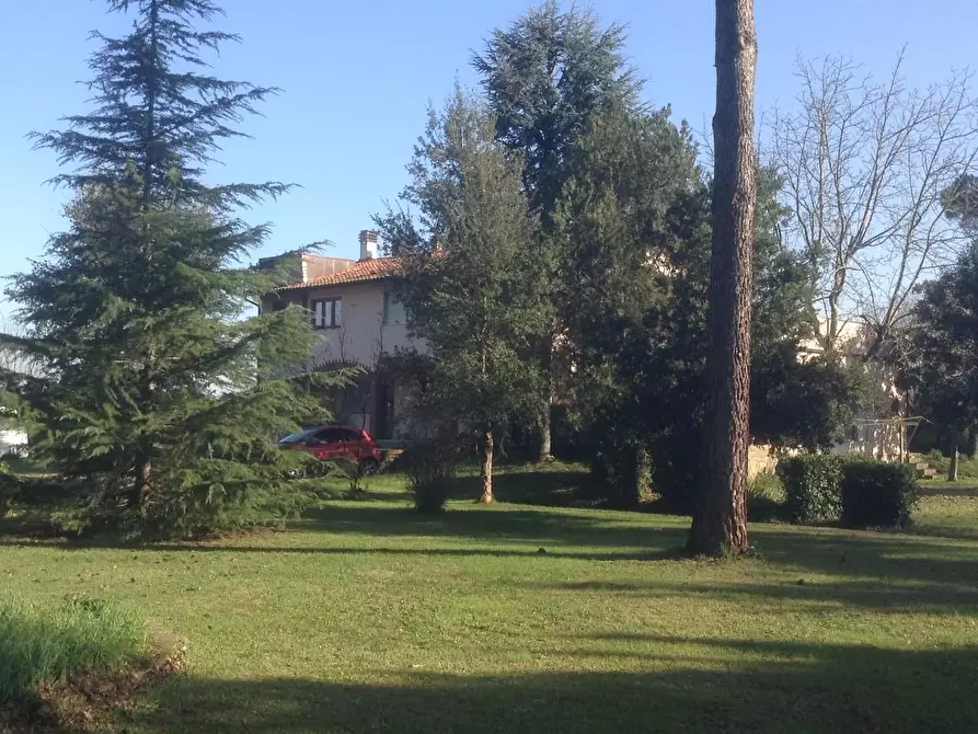 Immagine 3 di Casa indipendente in vendita  a Pontedera