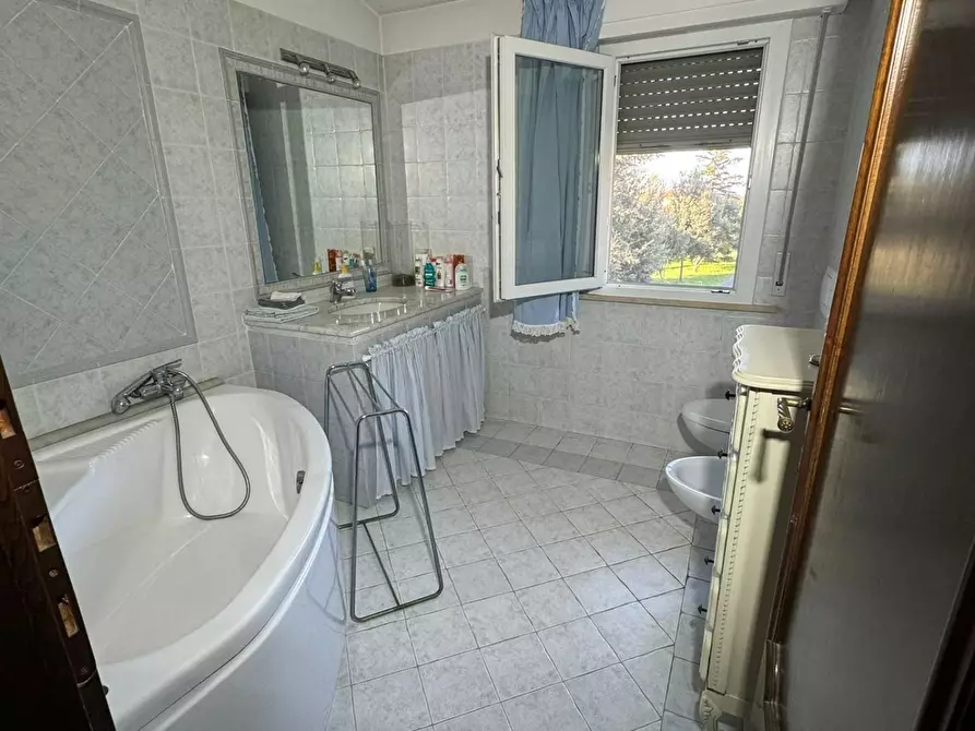 Immagine 36 di Casa indipendente in vendita  a Pontedera