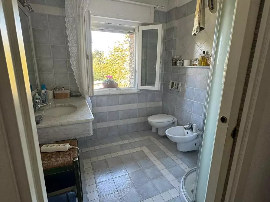 Immagine 32 di Casa indipendente in vendita  a Pontedera