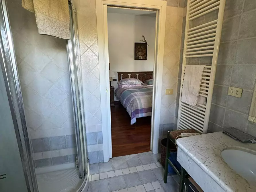 Immagine 68 di Casa indipendente in vendita  a Pontedera