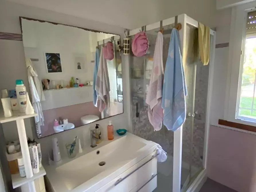 Immagine 48 di Casa indipendente in vendita  a Pontedera