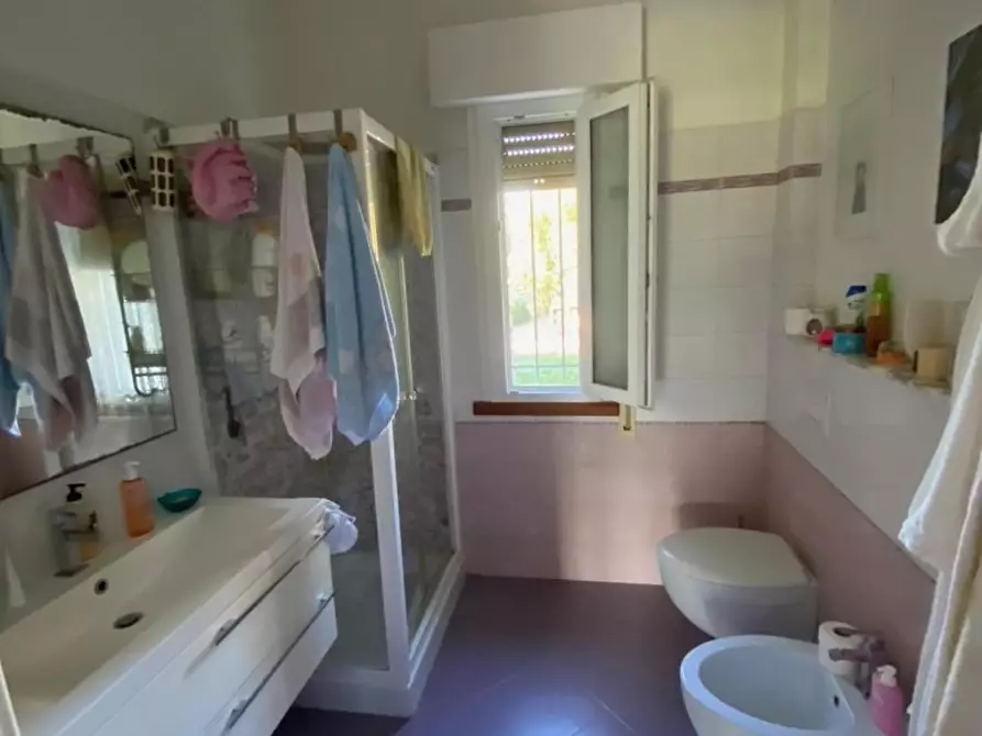 Immagine 47 di Casa indipendente in vendita  a Pontedera