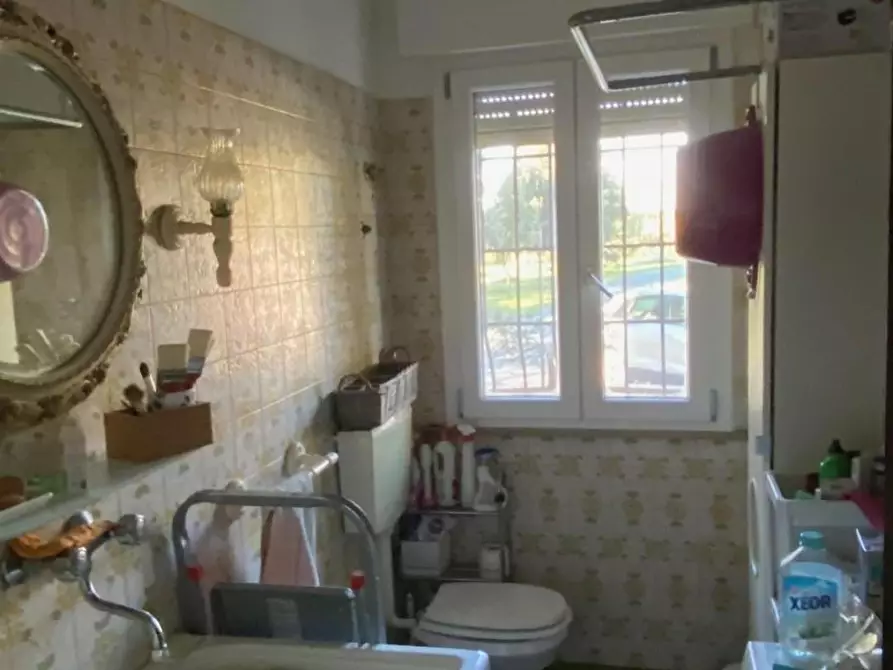 Immagine 42 di Casa indipendente in vendita  a Pontedera