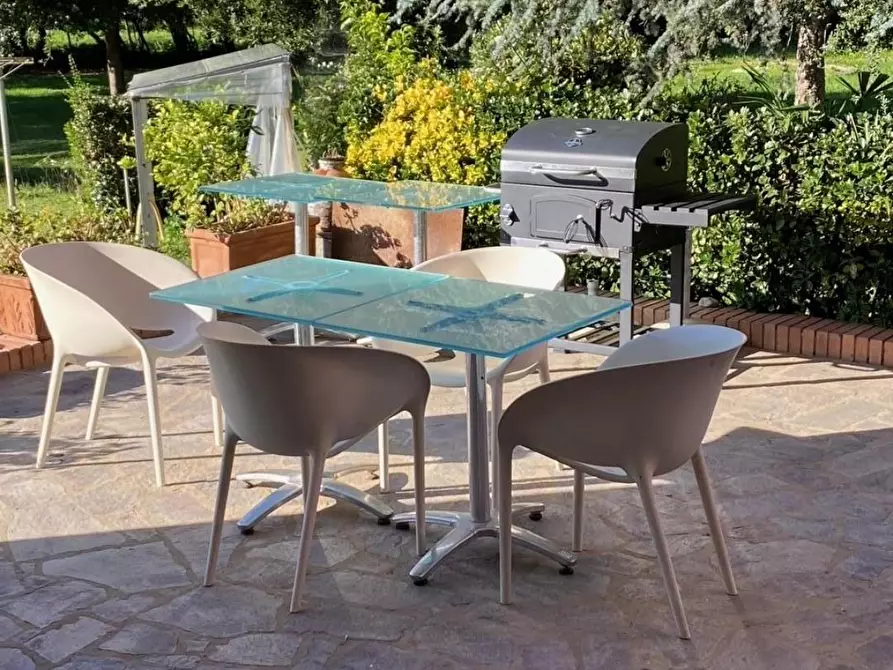 Immagine 14 di Casa indipendente in vendita  a Pontedera