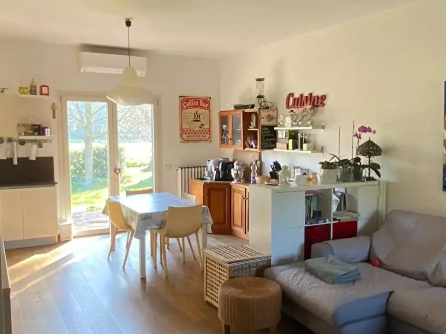 Immagine 45 di Casa indipendente in vendita  a Pontedera