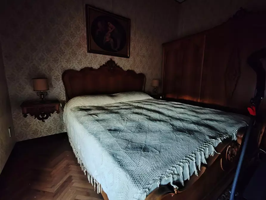 Immagine 7 di Appartamento in vendita  a Carrara