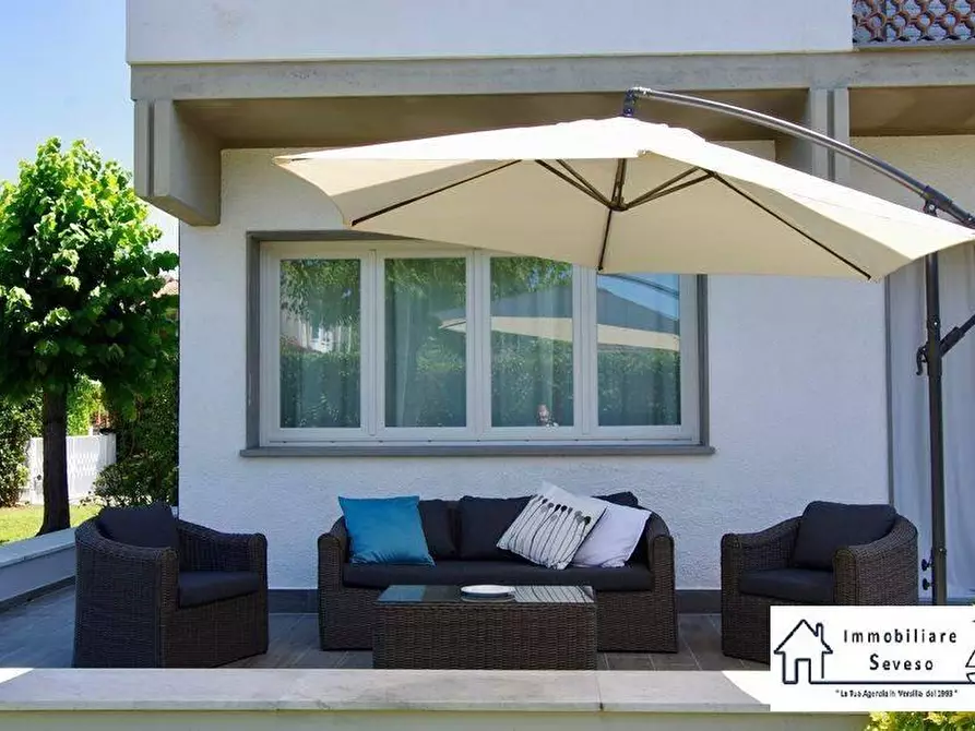 Immagine 4 di Casa bifamiliare in affitto  a Forte Dei Marmi