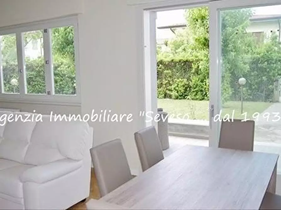 Immagine 18 di Casa bifamiliare in affitto  a Forte Dei Marmi