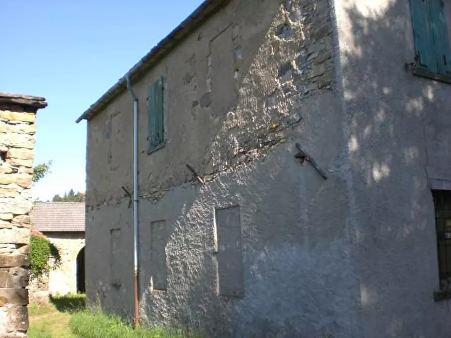 Immagine 2 di Rustico / casale in vendita  a Berceto