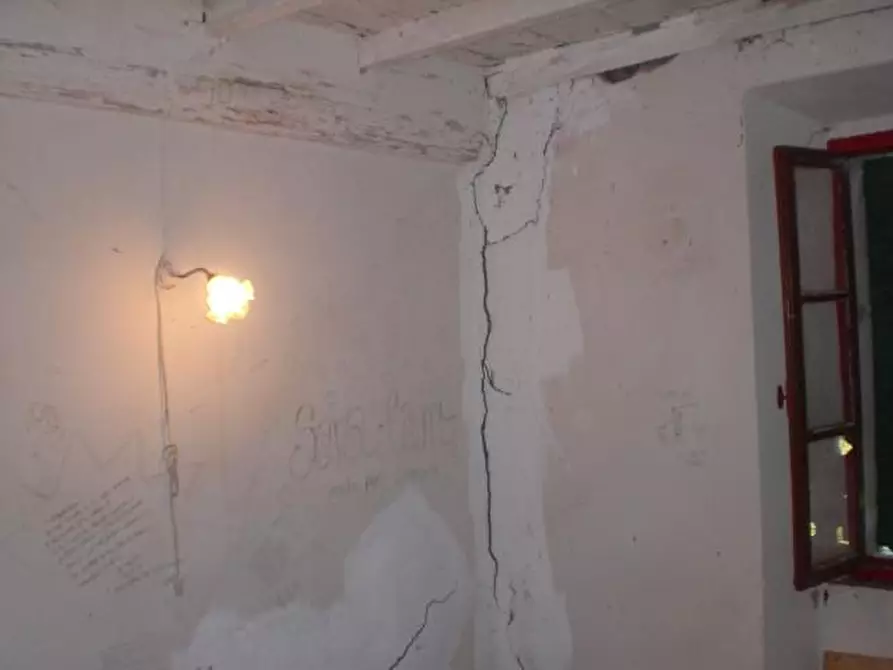 Immagine 26 di Rustico / casale in vendita  a Berceto