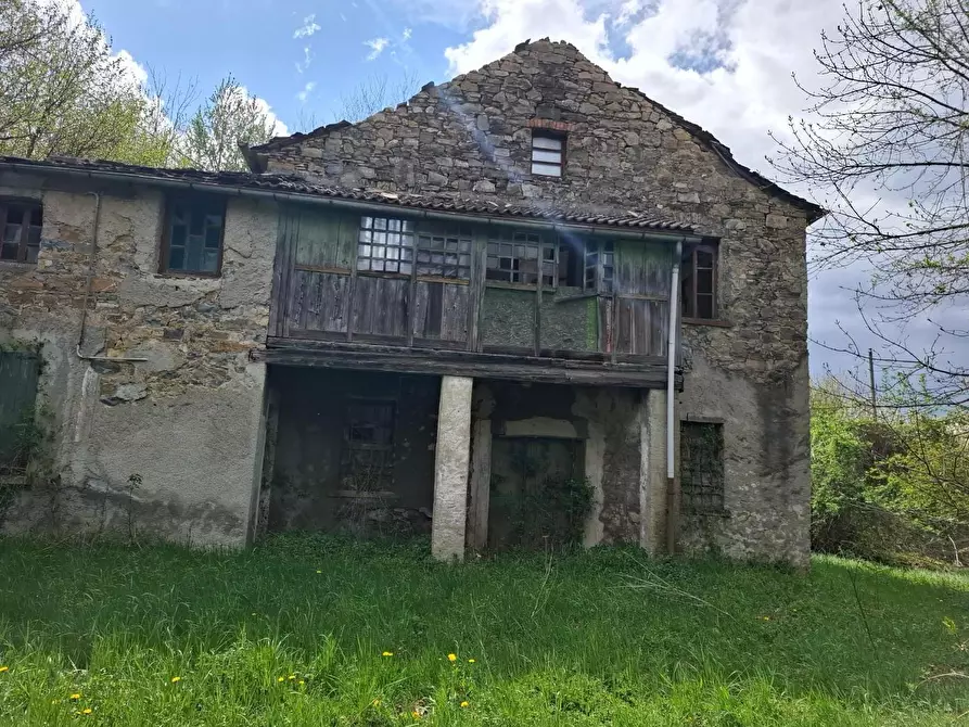 Immagine 8 di Rustico / casale in vendita  a Berceto