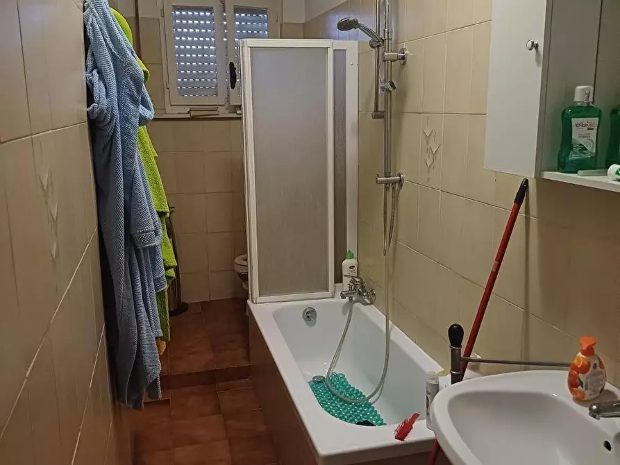 Immagine 6 di Appartamento in vendita  a Ortonovo