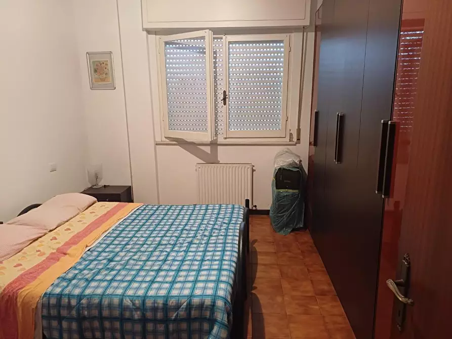 Immagine 4 di Appartamento in vendita  a Ortonovo